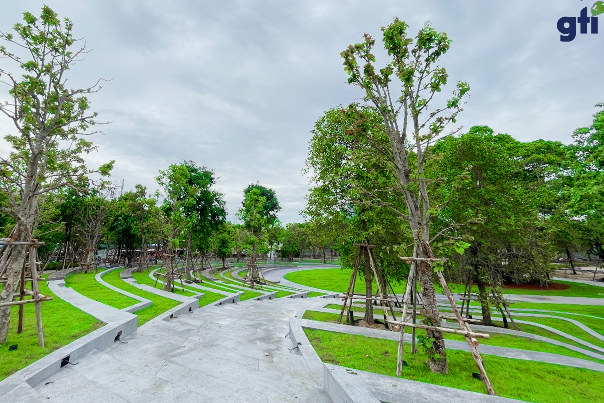 240905134450_สวนเฉลิมพระเกียรติ-057png.png