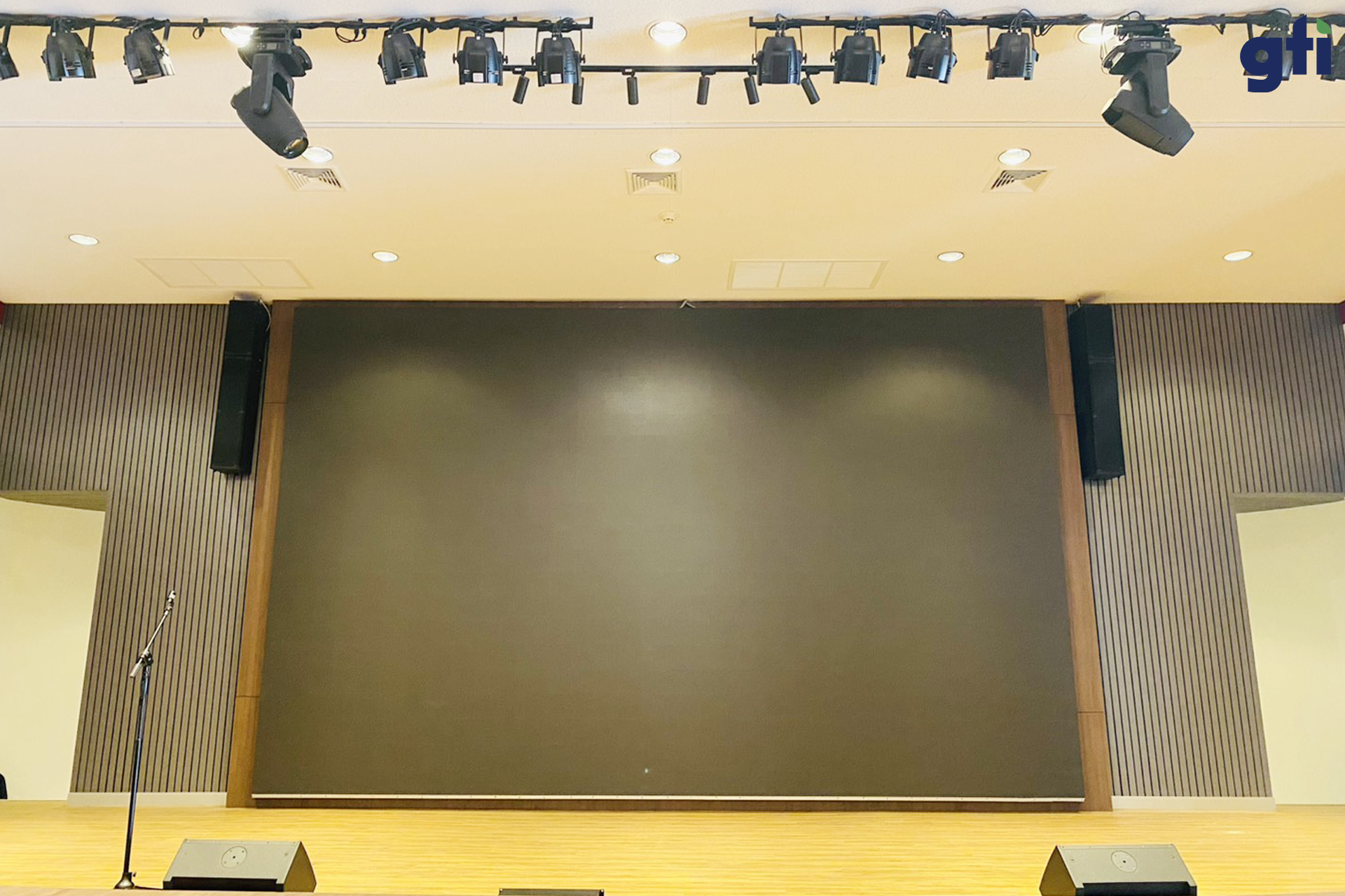 250326150133_หอประชุม-มศว-008.png