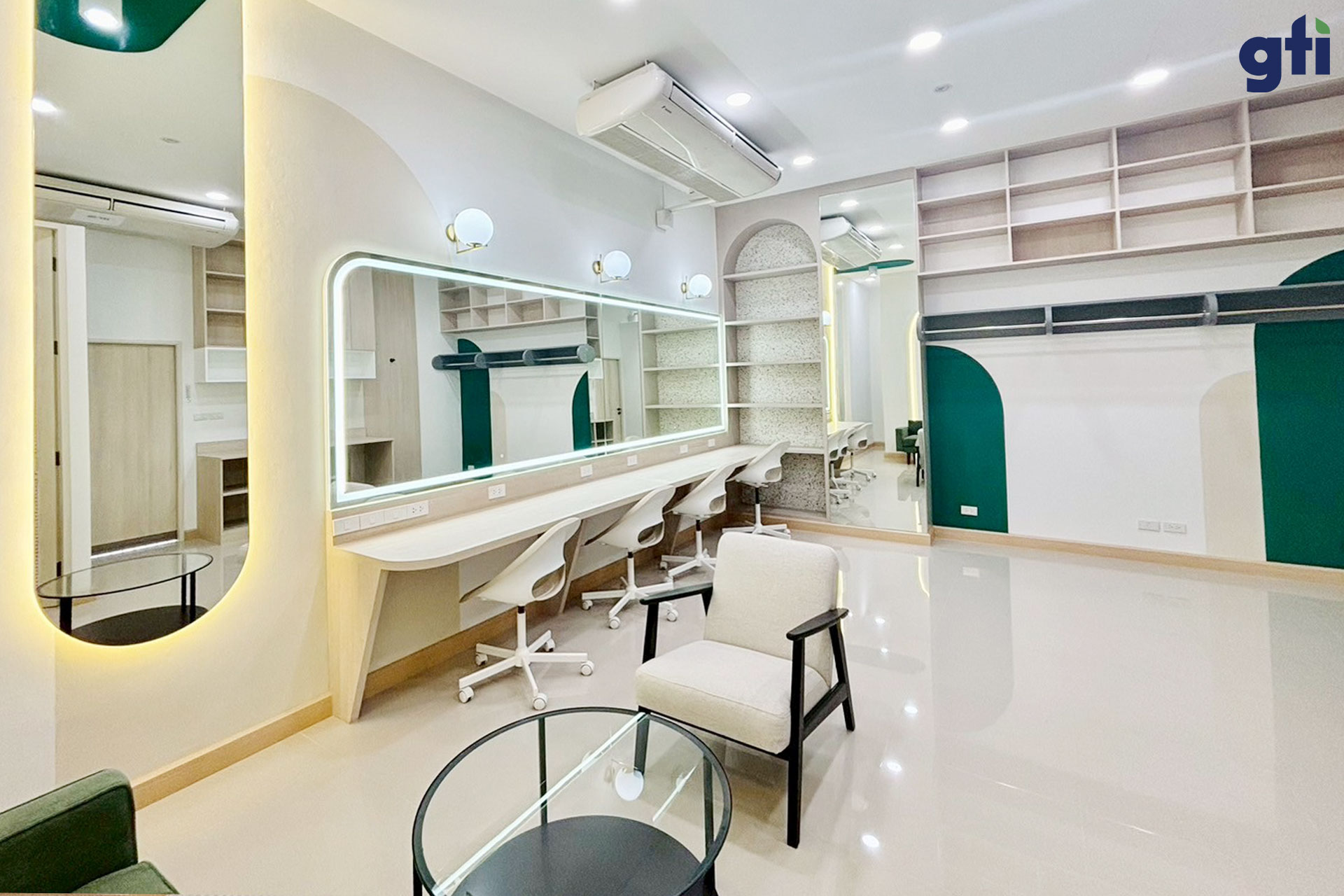 250417111932_ห้องเเต่งตัว013.jpg